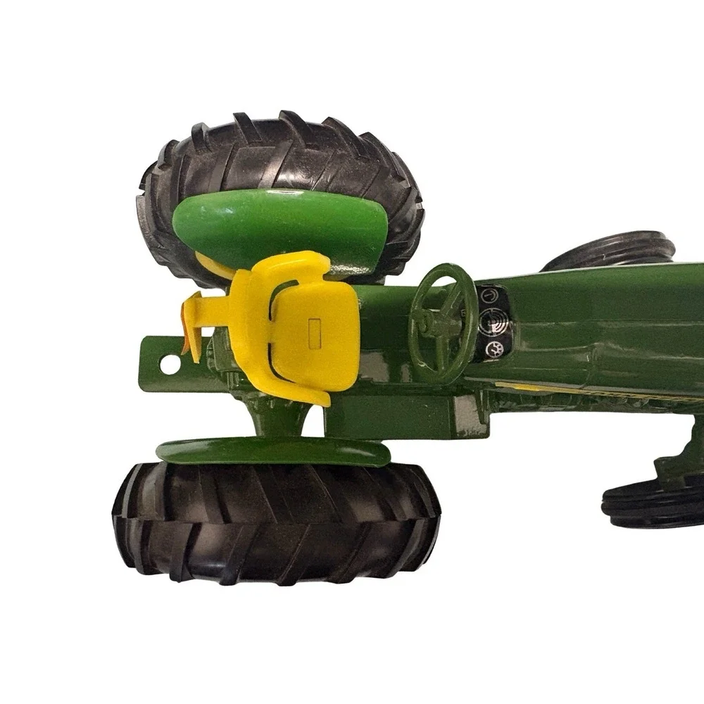 ERTL 1:16 scale‎ John Deere model 2440 die-cast utility tractor toy
